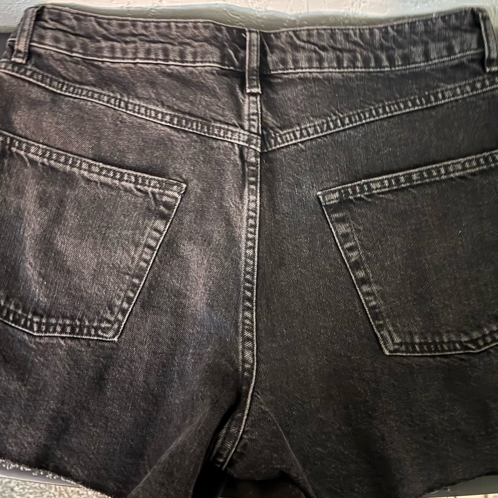 Topshop Black Denim Shorts - Picture 4 of 4